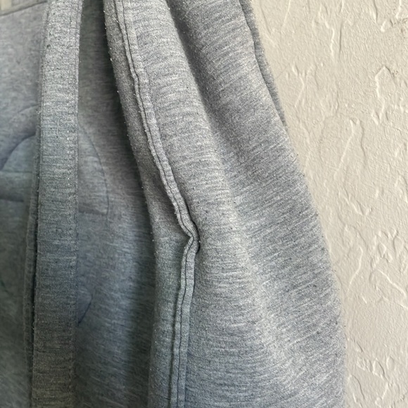 UGG x Telfar Medium Shopper Tote - Picture 4 of 11